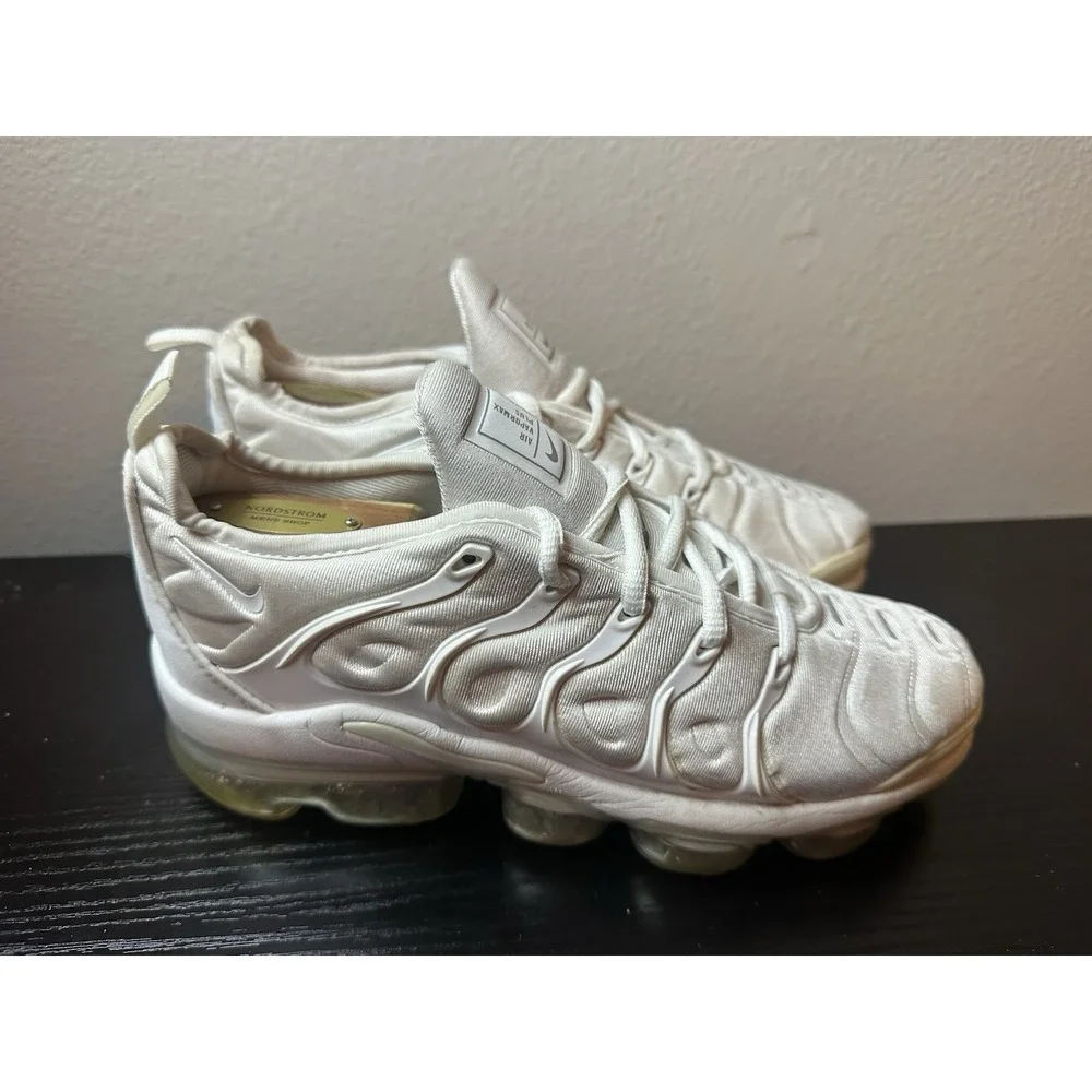 Vapormax Plus Triple White Pure Platinum Women's Size US 8 shoes sneakers